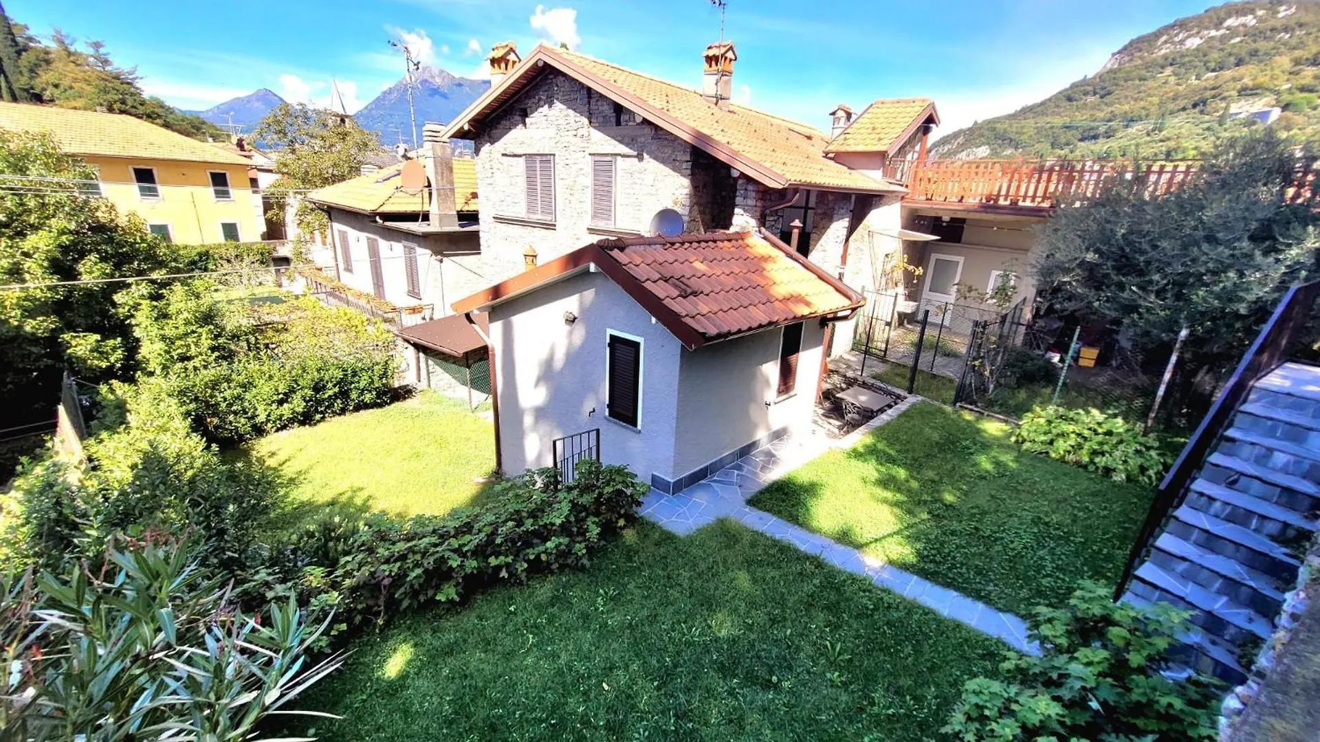 Castello Di Vezio In The Village Varenna Vakantiehuis